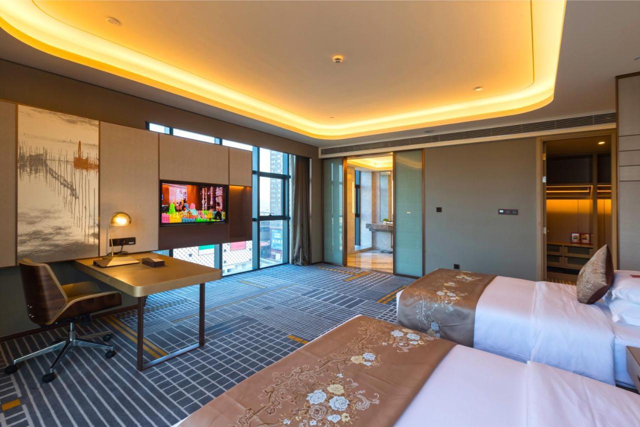 Ramada Plaza By Wyndham Changsha Wangcheng Exterior foto